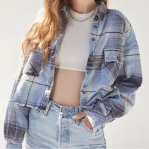 Urban Outfitters. Womens cropped flannel shirt. Size medium